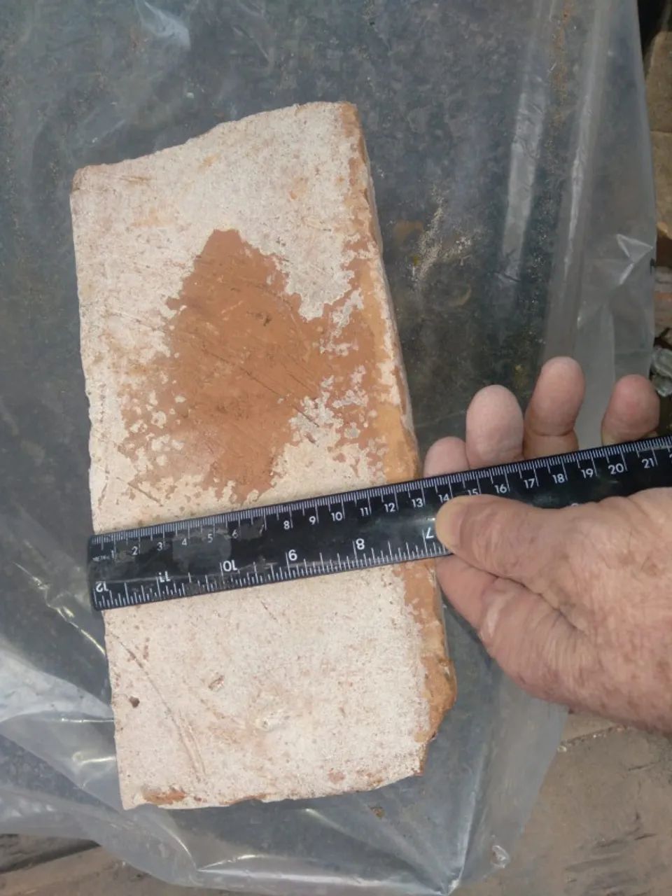 TIJOLO DE DEMOLIÇÃO64840790489345120