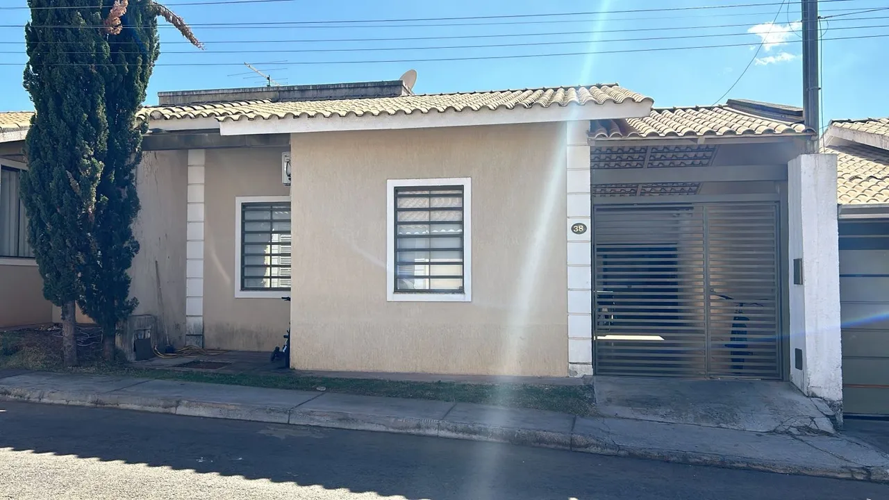 Village Campinas casa térrea 3 quartos com 150m2- Setor Capuava - Goiânia - GO