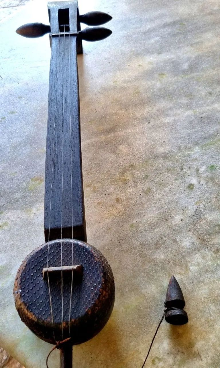 Violão asiatico, origem Tailândia! - Foto 5