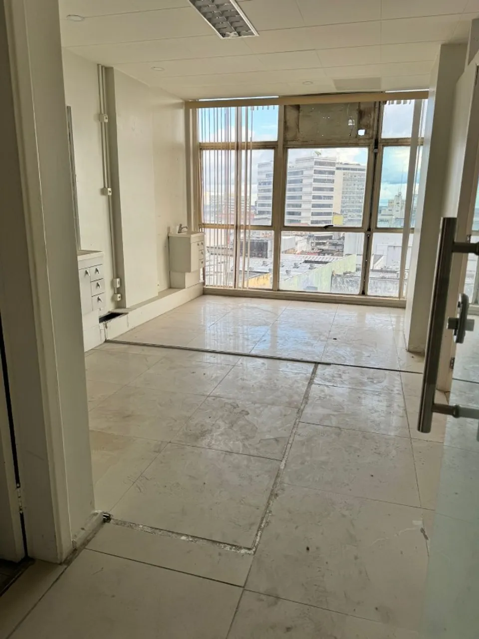 Vendo sala Manaus Shopping Center 54m²