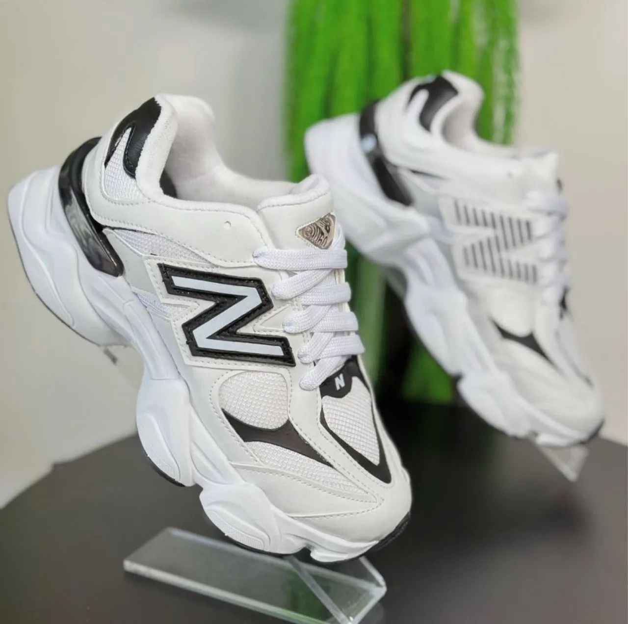 ATACADO TÊNIS DIVESAS MARCAS E MODELOS Calçados Esportivos