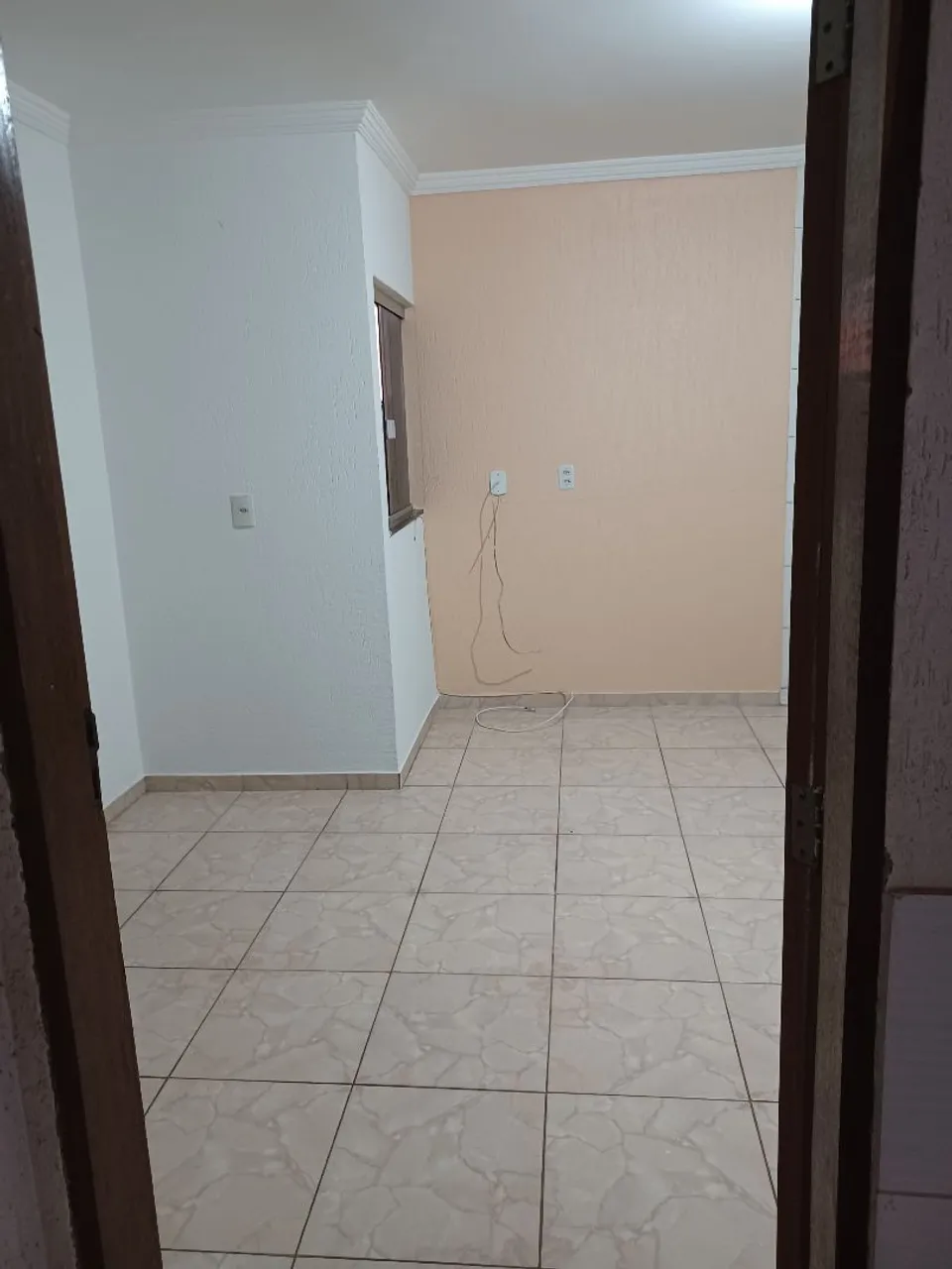 Alugo apartamento