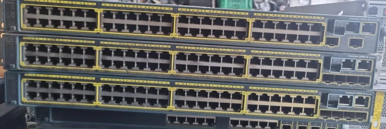 Switch Cisco Catalyst Ws-C2960S 48Ts 48x 1G 