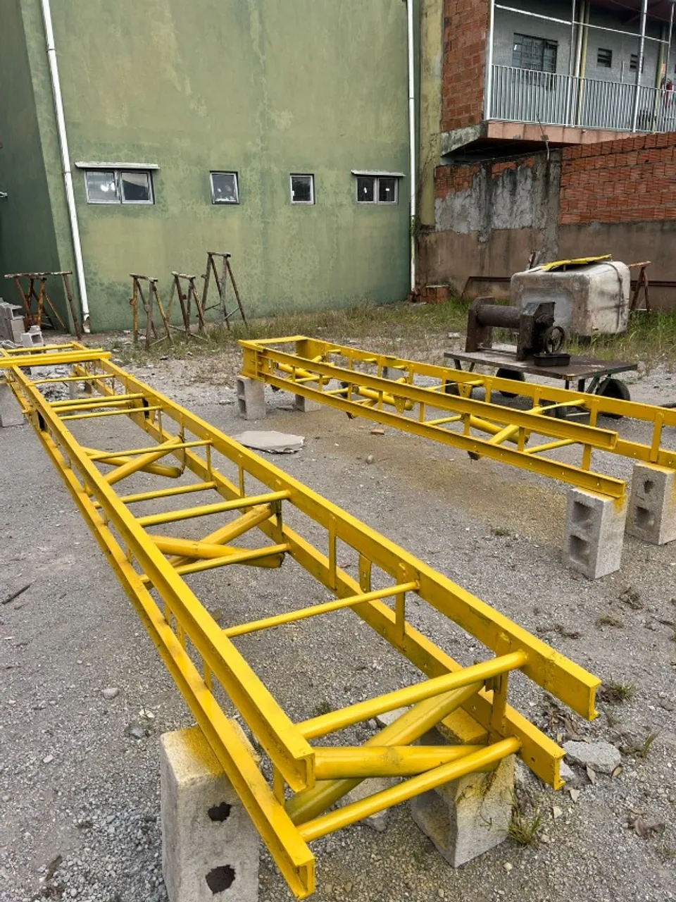 Estrutura de Esteira Transportadora - Com motor e redutor disponíveis