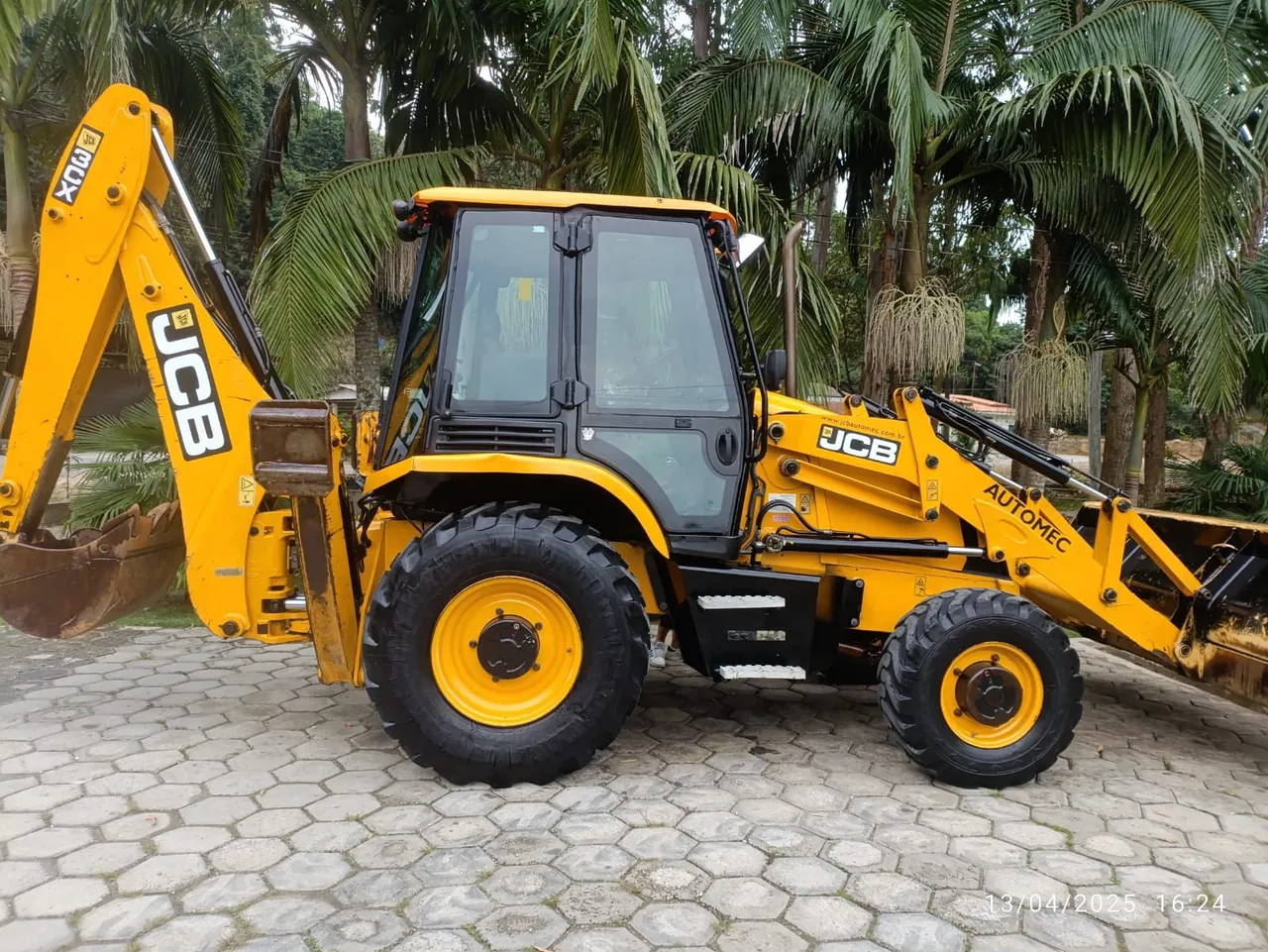 Retroescavadeira JCB 3CX - Ótimo estado!