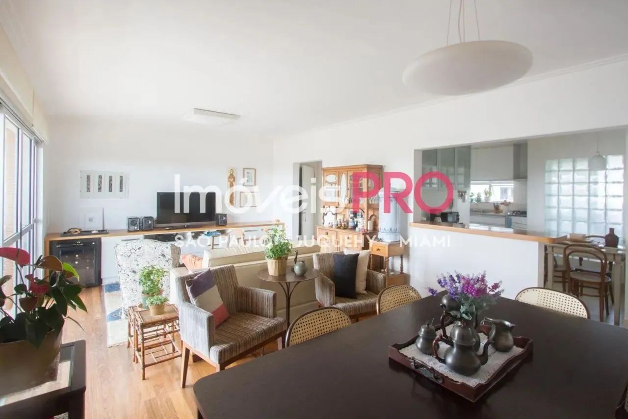 Localizado no cobiçado bairro do Campo Belo! 121 m² com um design moderno e acabamentos de