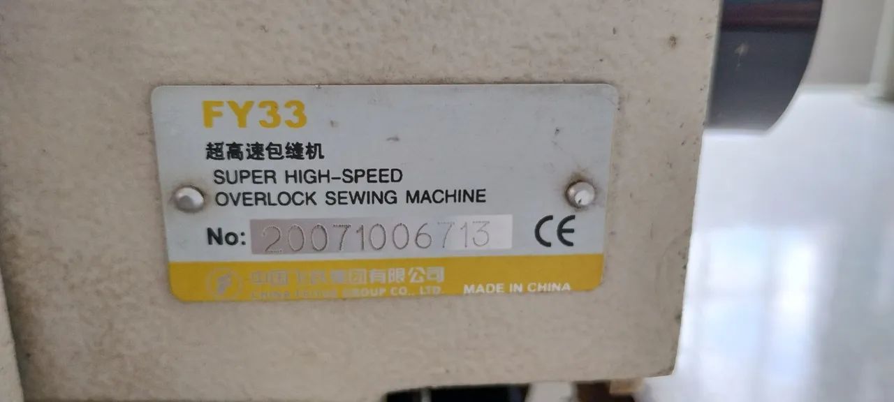 Máquina de Costura Overlock Yamata FY33 - Foto 2