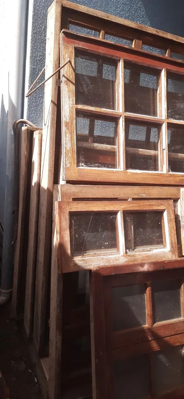 Janelas madeira 64706579360387122