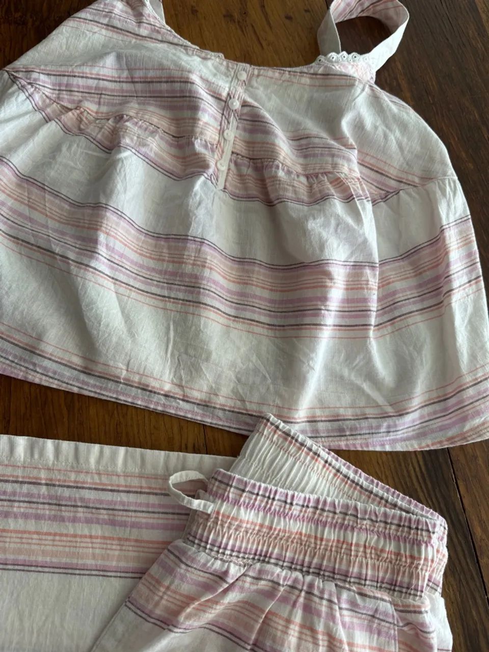 Conjunto de Pijama Listrado Feminino Importado PP
