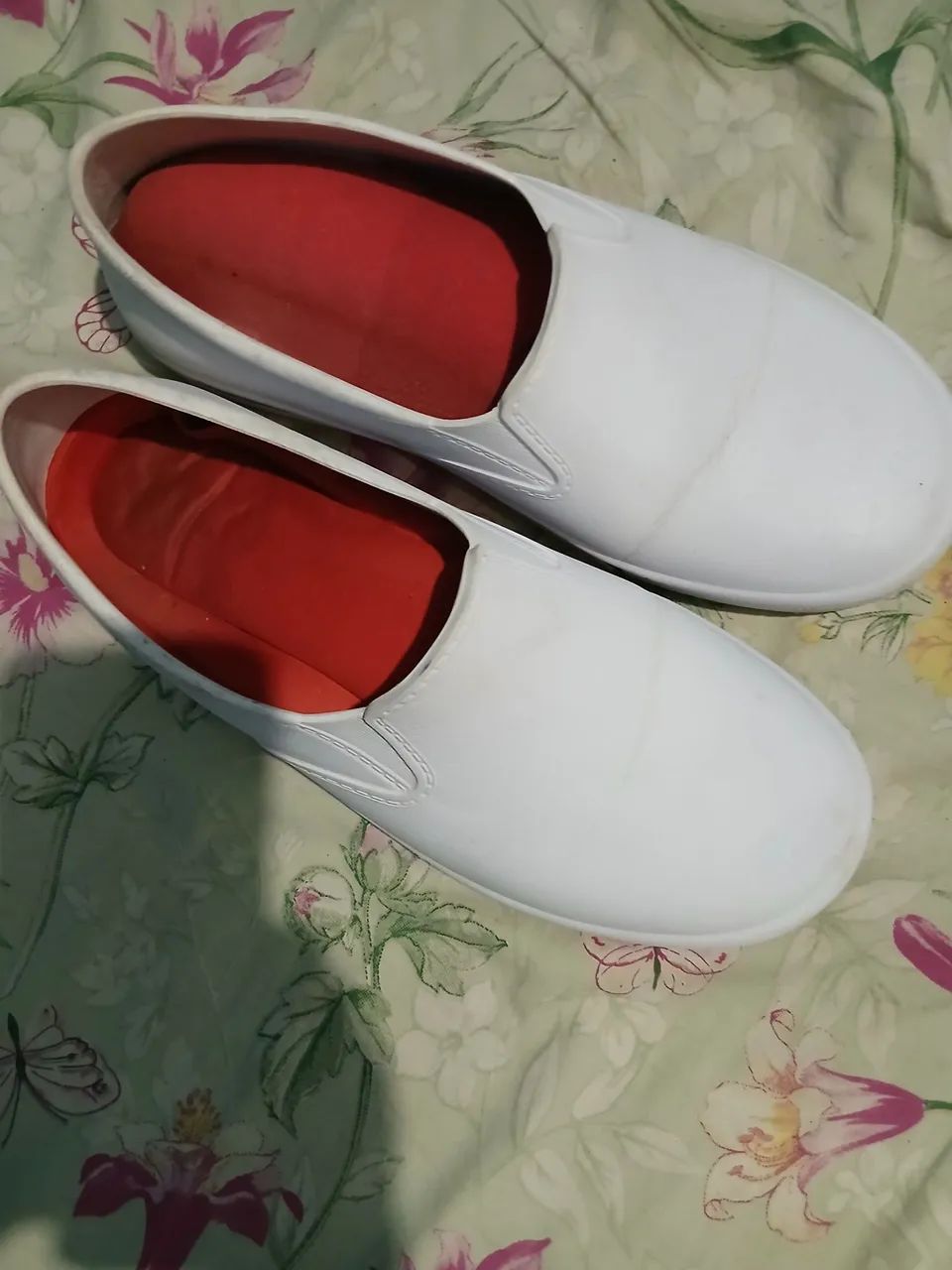 Jaleco unisex e sapato branco 37 e 42 - Foto 5