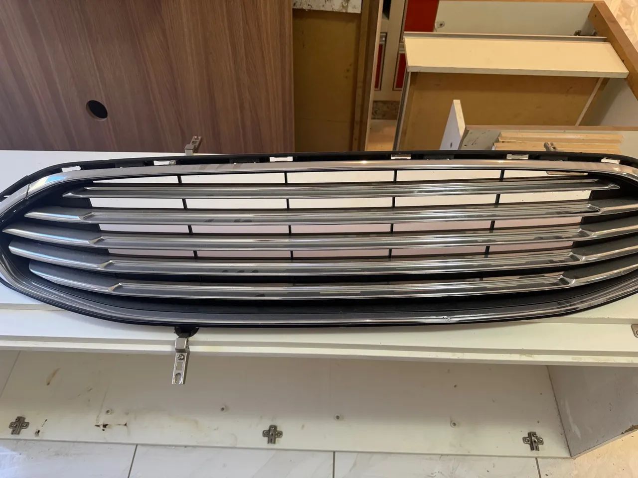 Grade frontal Ford Fusion