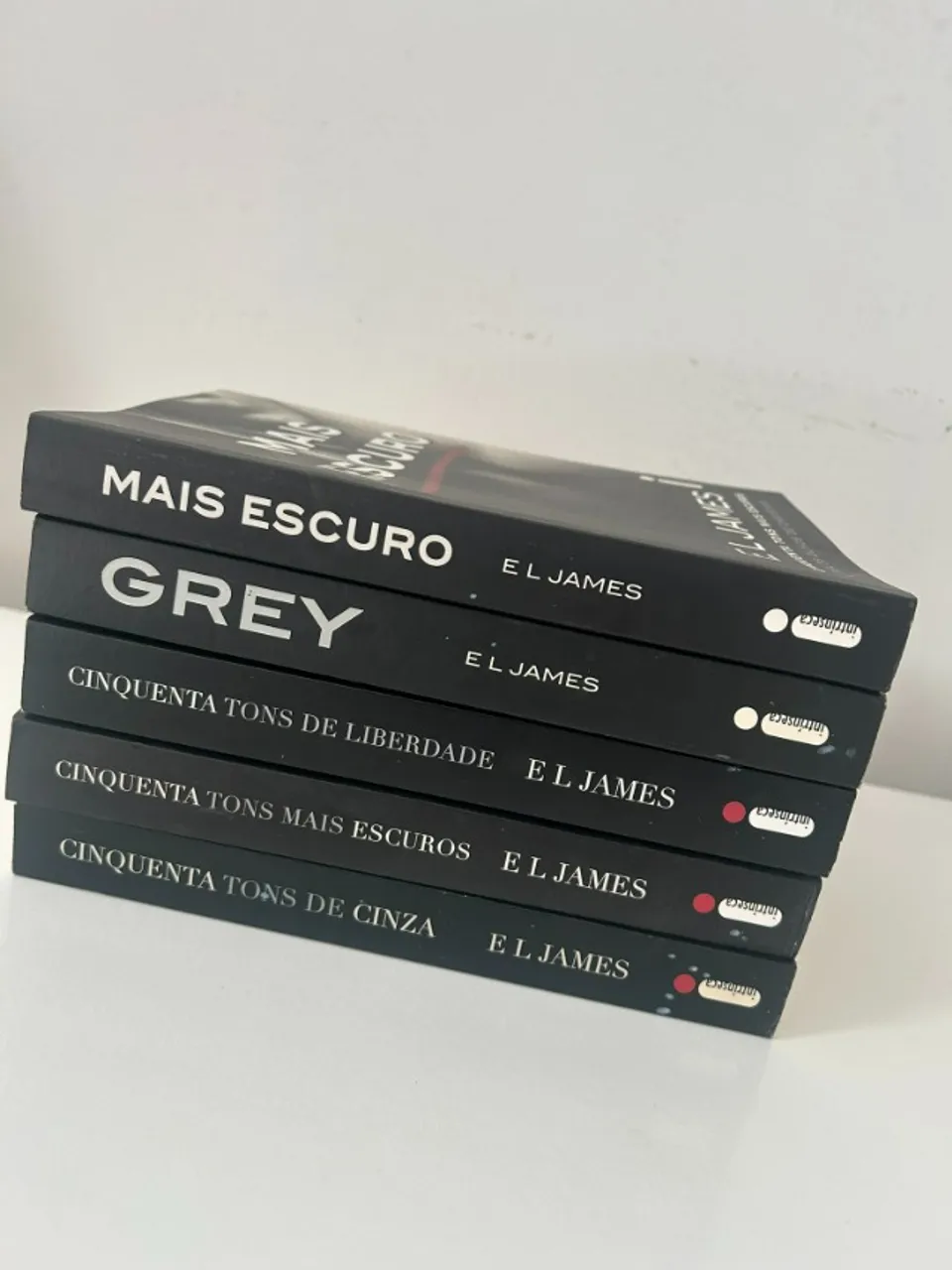 Box 50 tons de cinza à venda (semi novos)