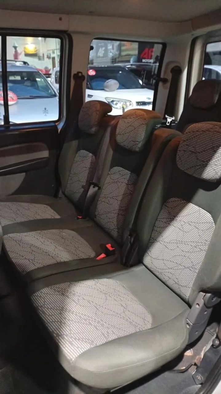 Fiat Doblo Essence 1.8 Flex 16V 5P 2021 - Foto 12