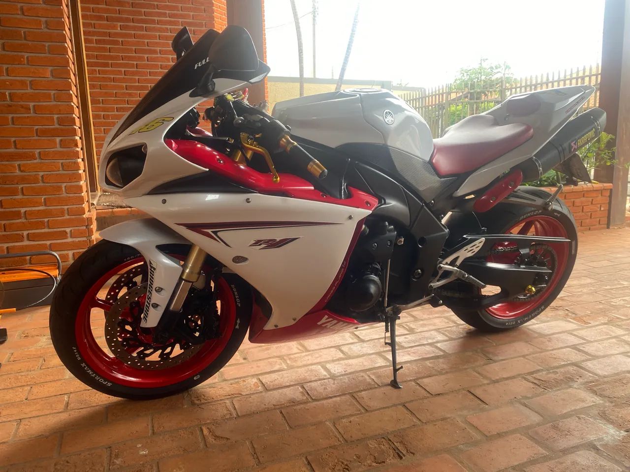 R1 2009 - Foto 2