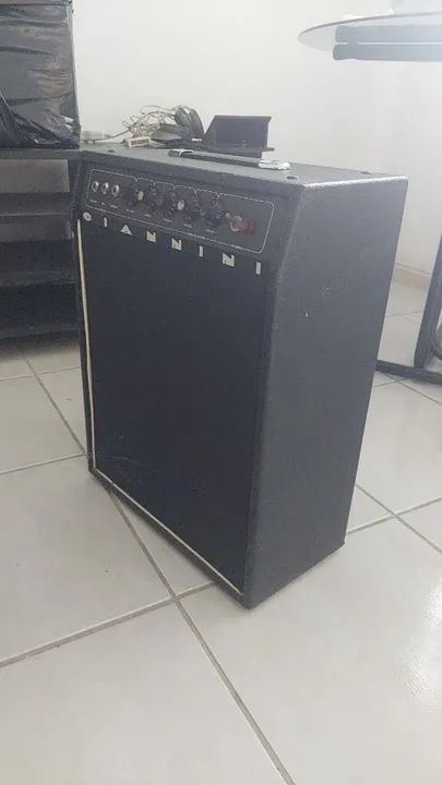 Guitarra e amplificador - Foto 3