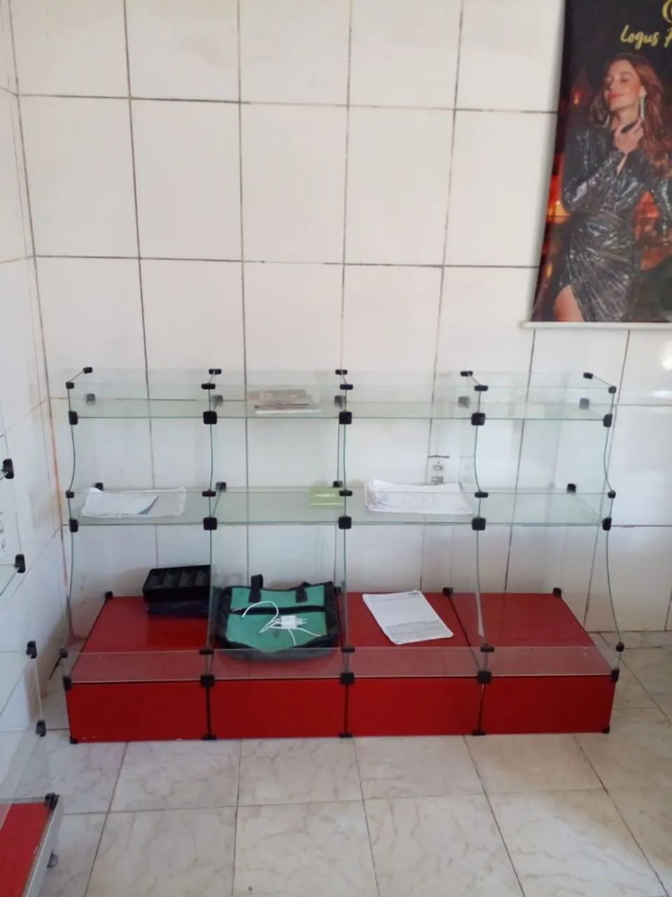 PRATELEIRAS DE VIDRO EXPOSITOR - Foto 2