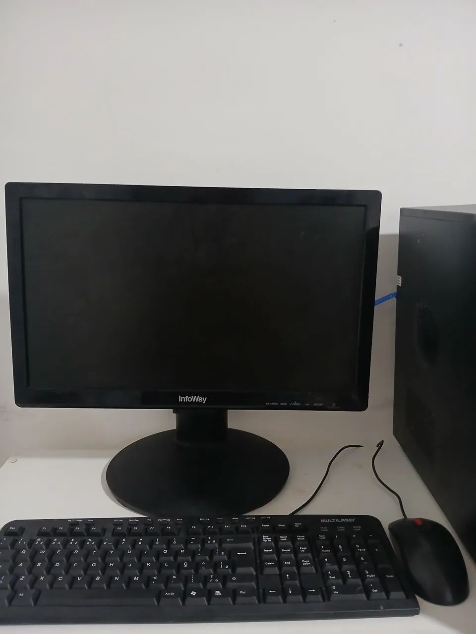 Complete desktop computer64318046575233123