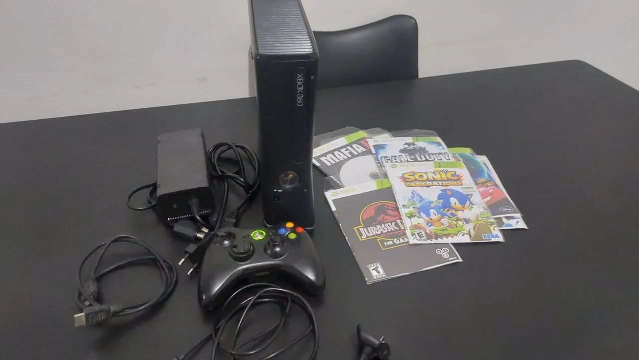 Xbox 360 com jogos e controle - Foto 2