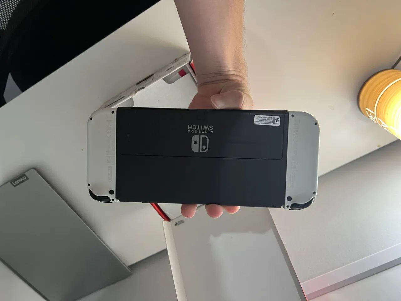 Nintendo Switch OLED - semi novo  - Foto 2