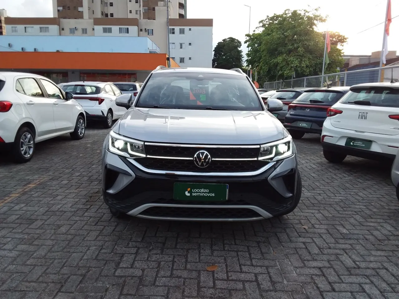 Volkswagen Taos 2023 1.4 250 tsi total flex highline automático