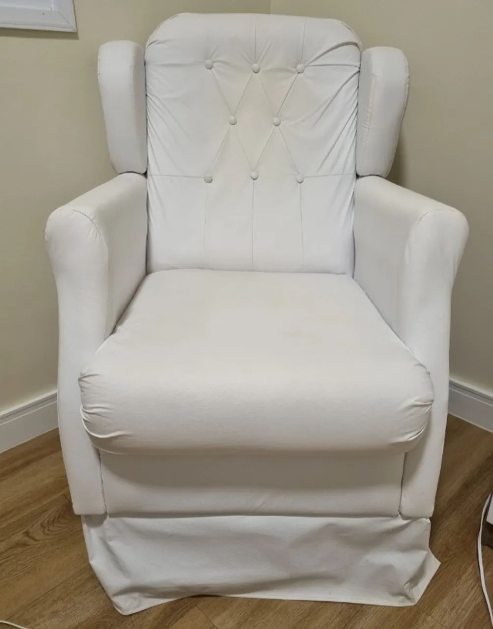 POLTRONA DE AMAMENTAÇÃO BALANÇO MANU CORINO BRANCO