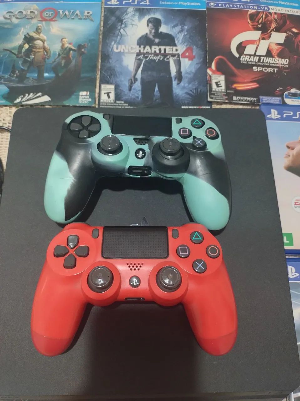 Playstation 4 64313241123841123