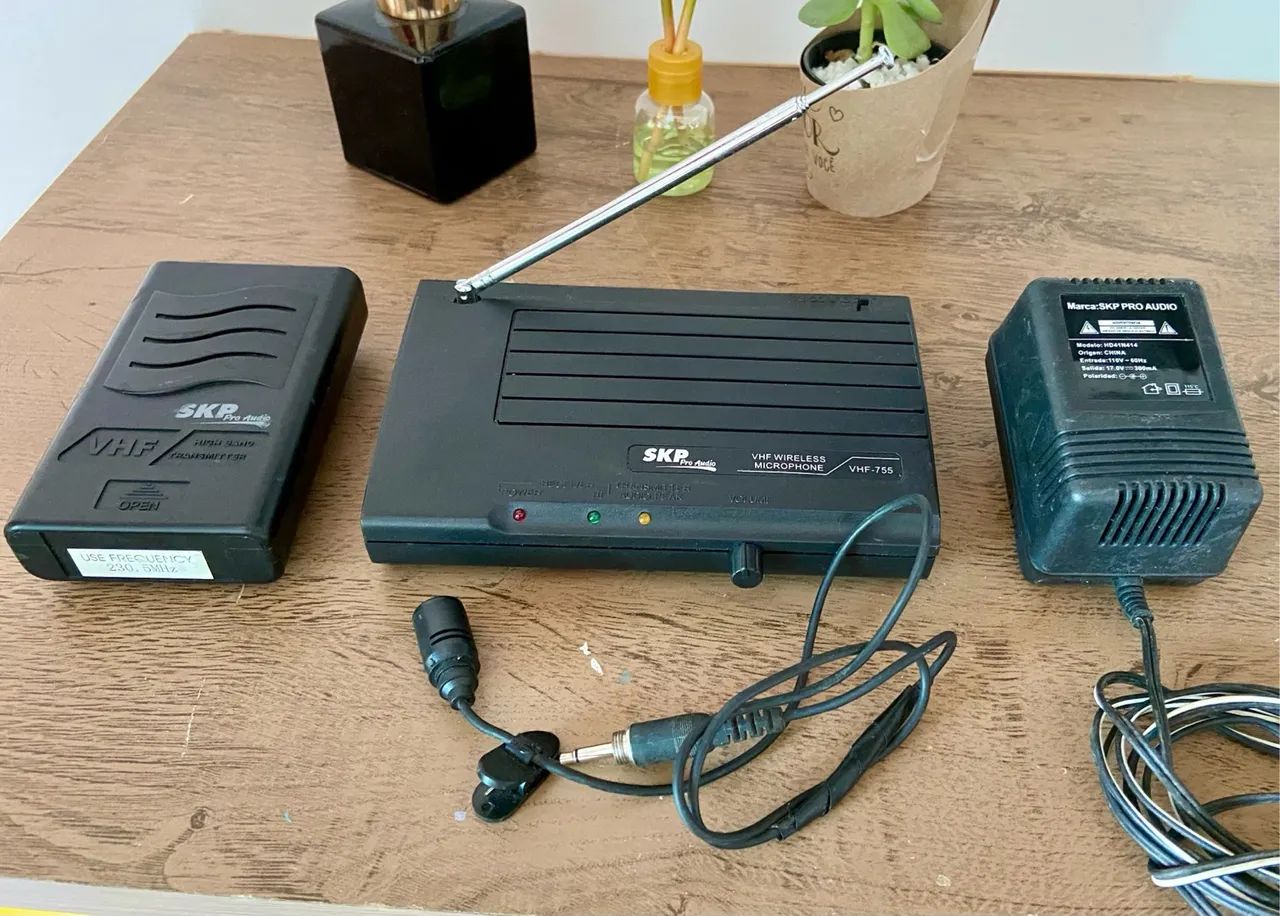 Mic Sem Fio Instrumento SKP - 755