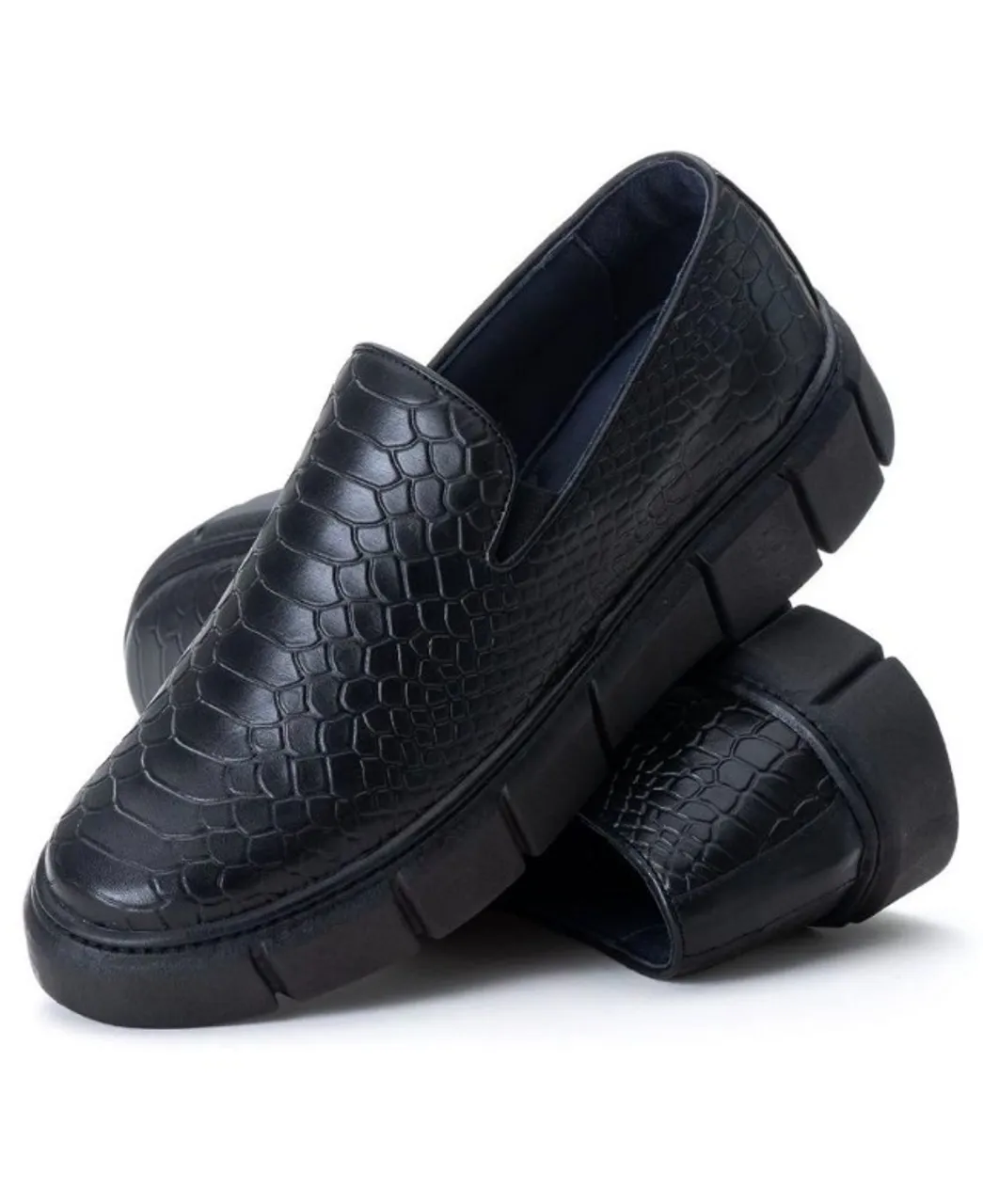 Sapato em Couro Usado Preto N39