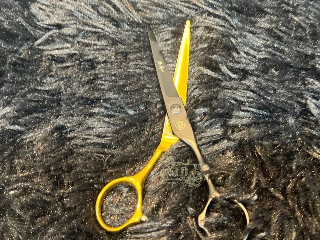  ? Kit Tesoura Japonesa 6.0? Barbeiro Profissional com Navalha e Pentes - Foto 3