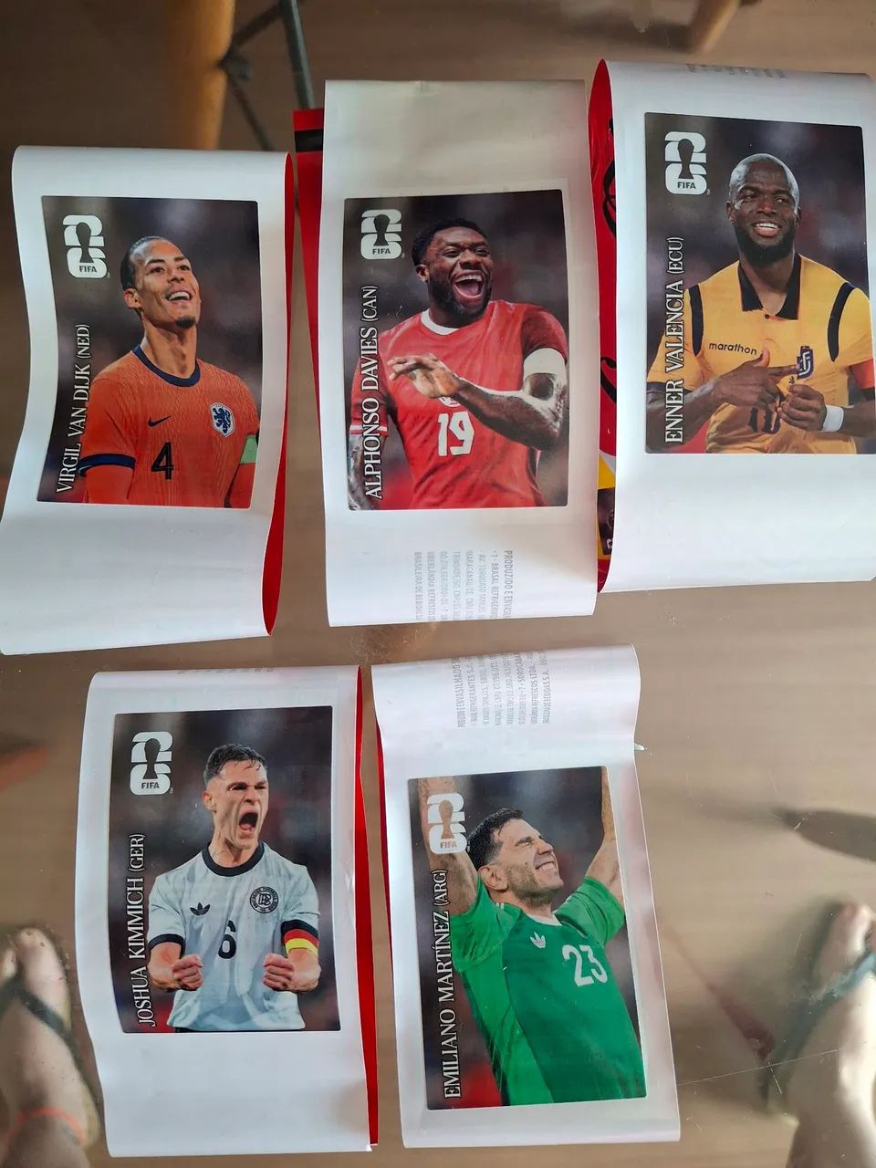 5 figurinhas coca cola copa 2026 - Foto 2