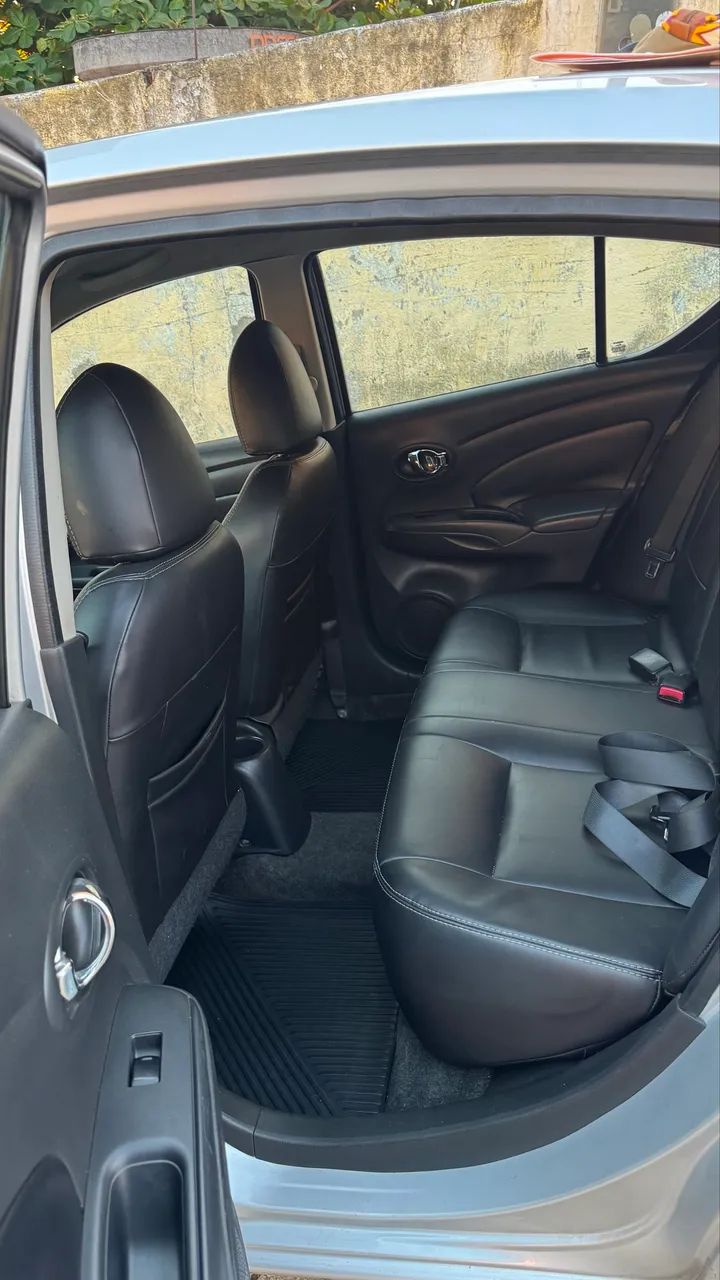 Nissan Versa VERSA SL 1.6 16V Flex Fuel 4p Mec. 2013