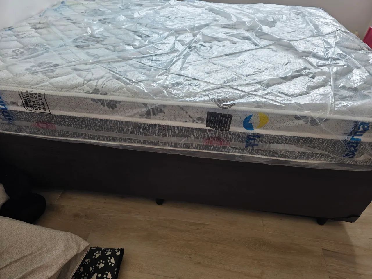 Cama de Casal com Base Baú Nova no Plástico  - Foto 2