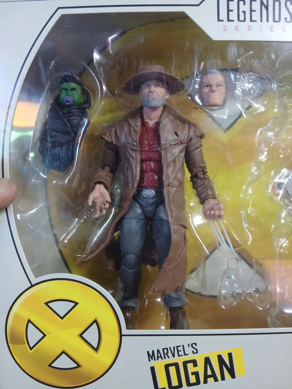 Old Logan Marvel Legends (pack) - Foto 2