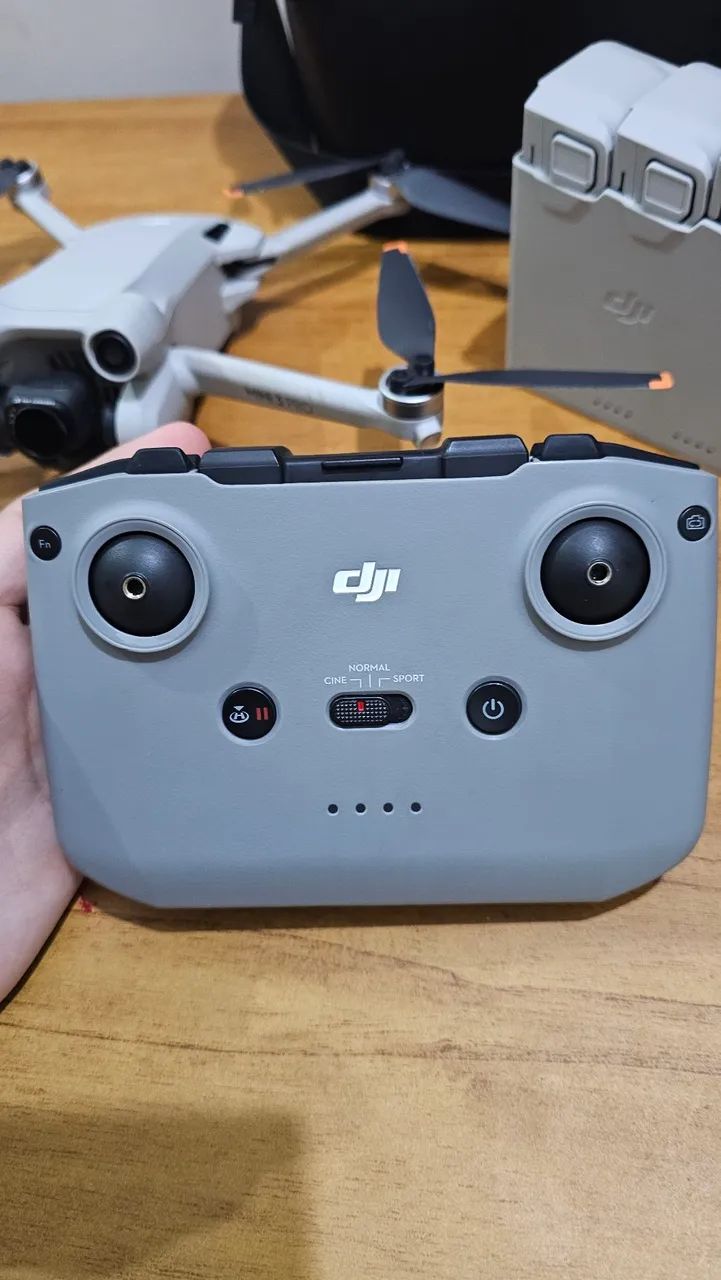 DJI MINI 3 PRO + FLY MORE - Foto 2