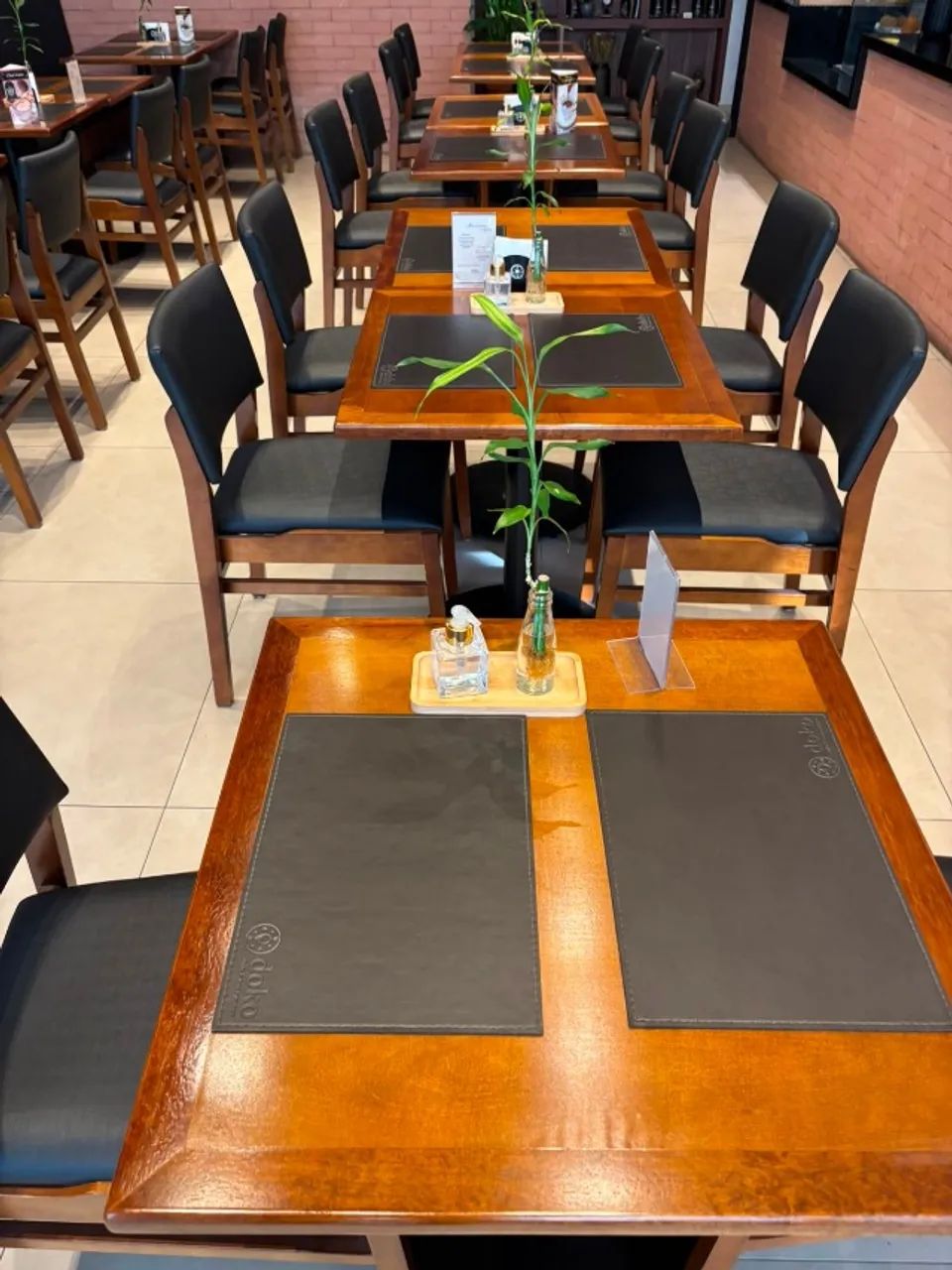 Conjunto mesa e cadeiras Franco Bachot - Foto 2