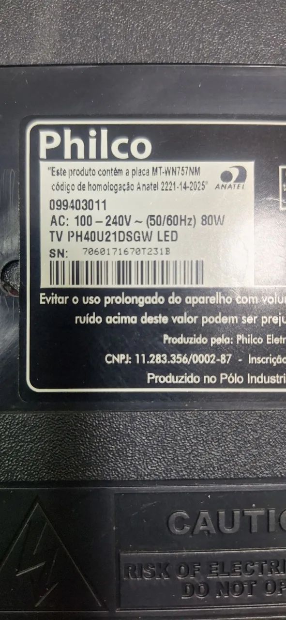 Tv Philco 40 polegadas barra de led queimado tela boa não acende a luz - Foto 4