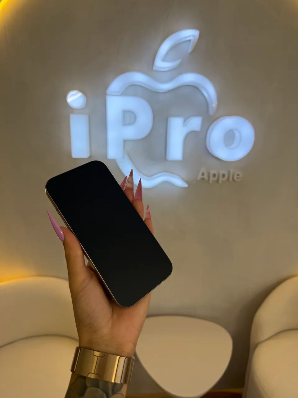 iPhone 16 Pro 256GB Titânio Natural - Foto 4