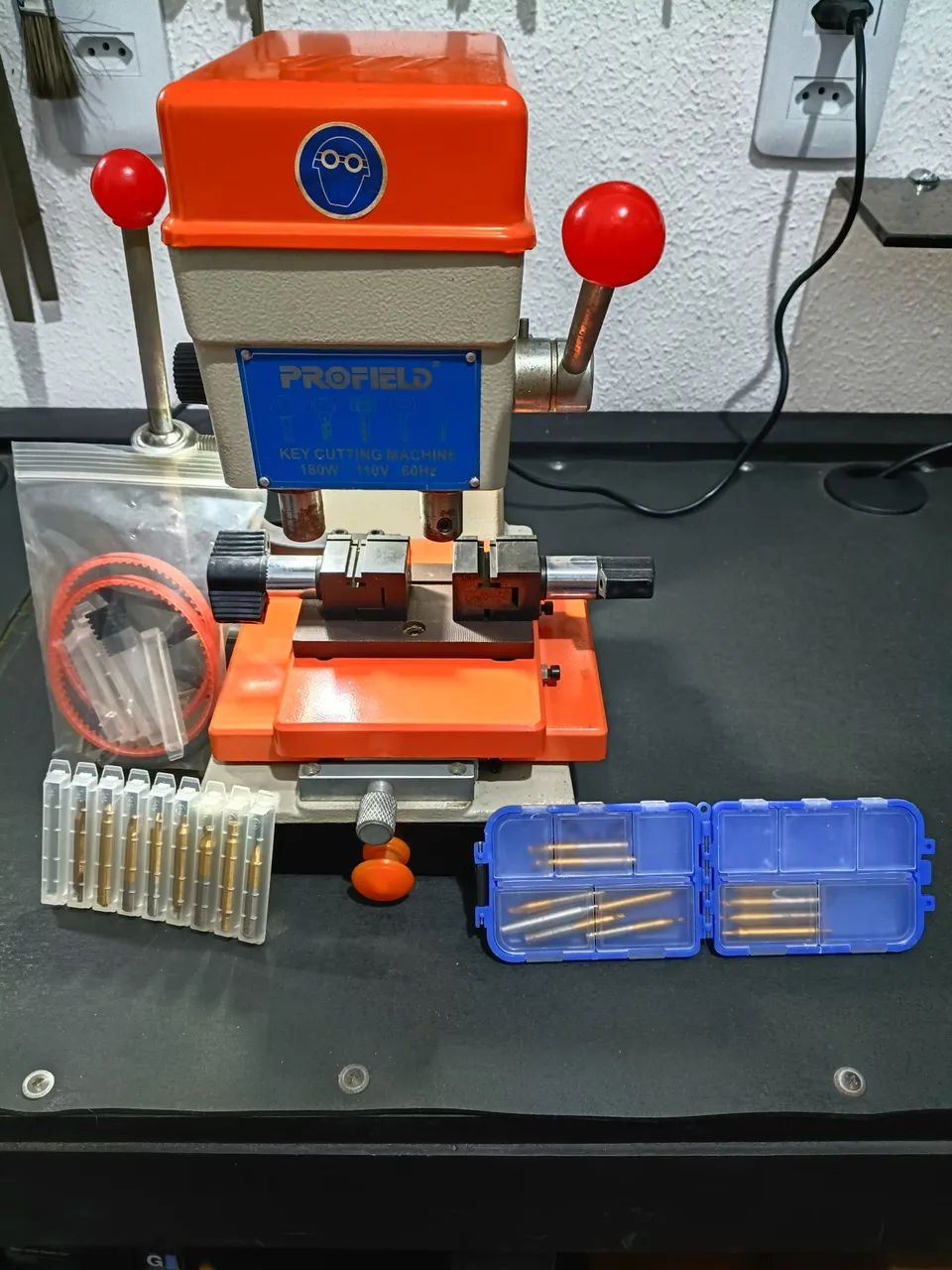 Máquina copiadora de chaves pantográfica 110V - Foto 2