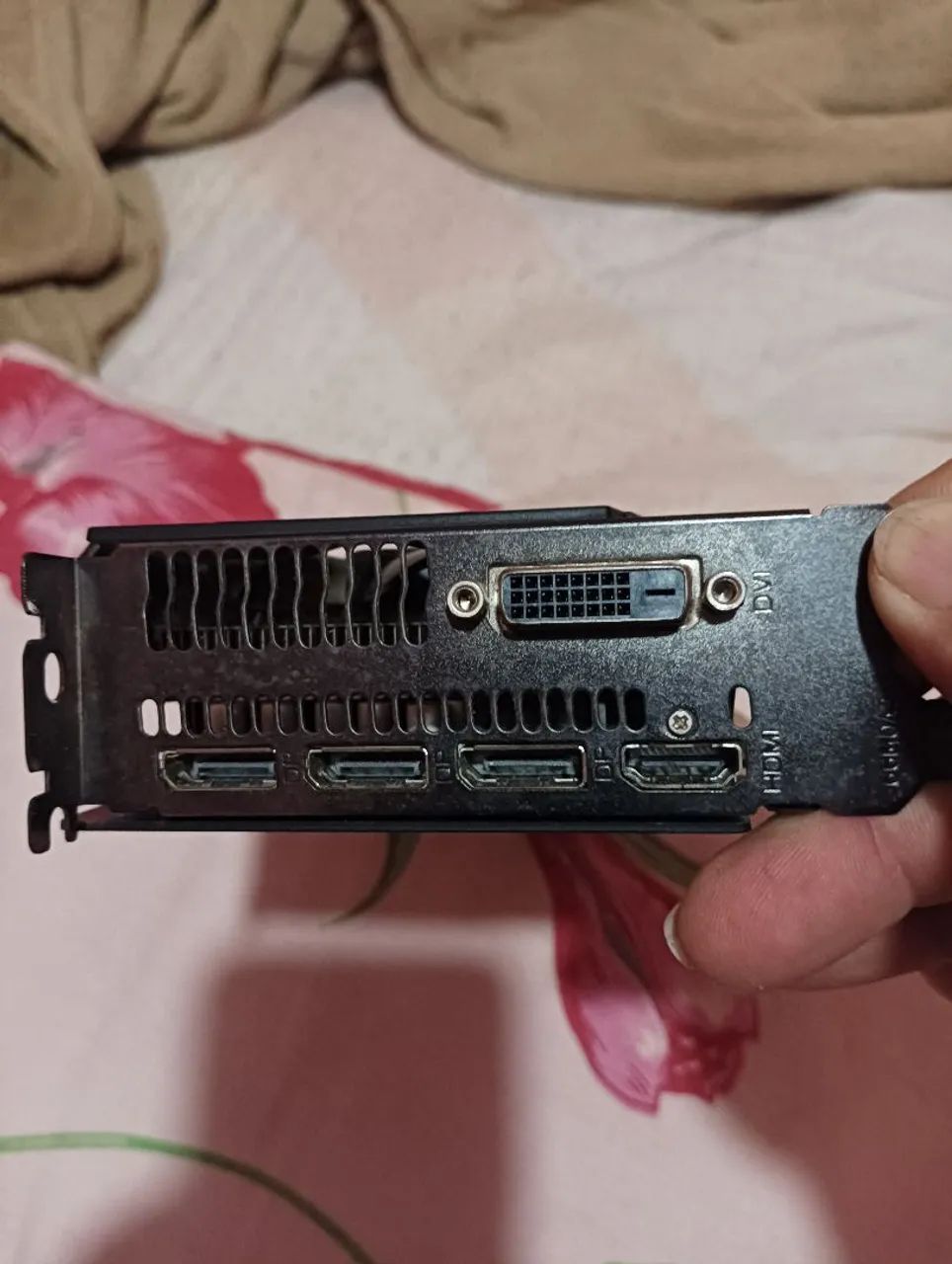 Placa redeon rx580 de 8gb  - Foto 2