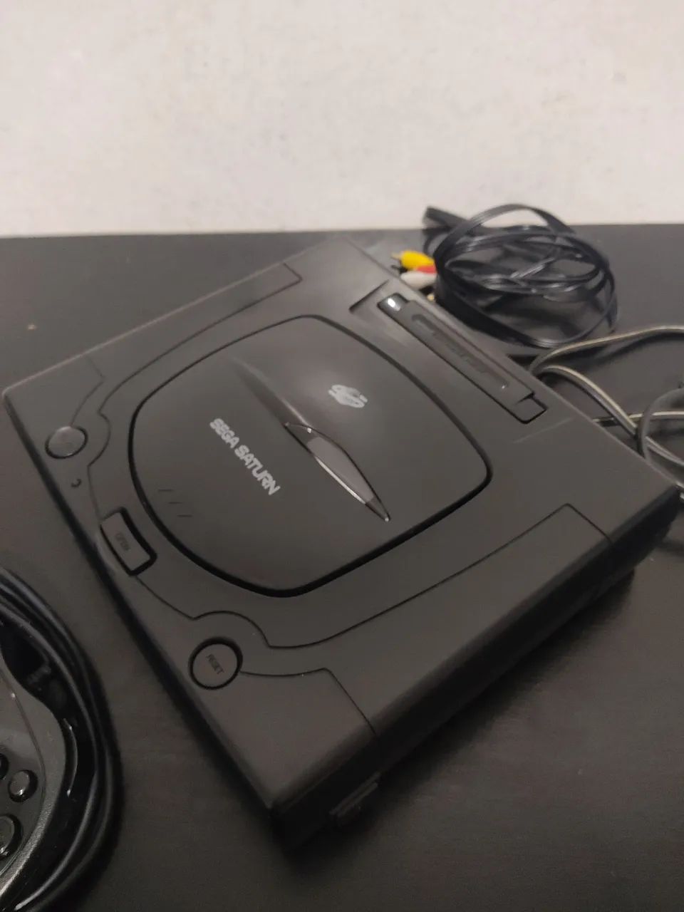Sega saturn com controle e cabos - Foto 3