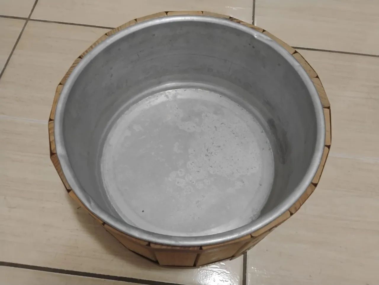 Vendo Tina para escalda Pes - Foto 5