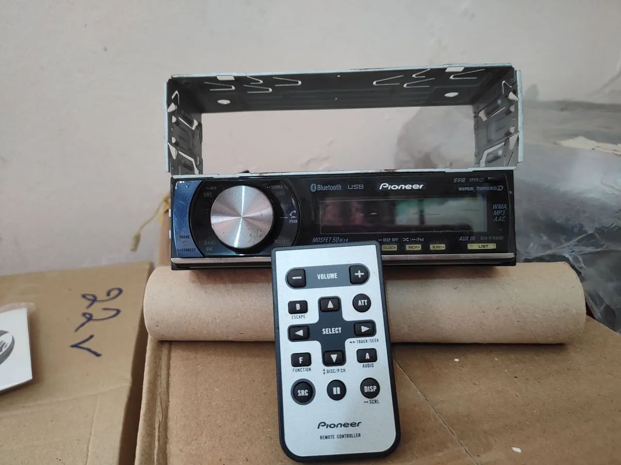 Pioneer DEH-P7080BT, com Bluetooth, USB e controle remoto - Foto 2