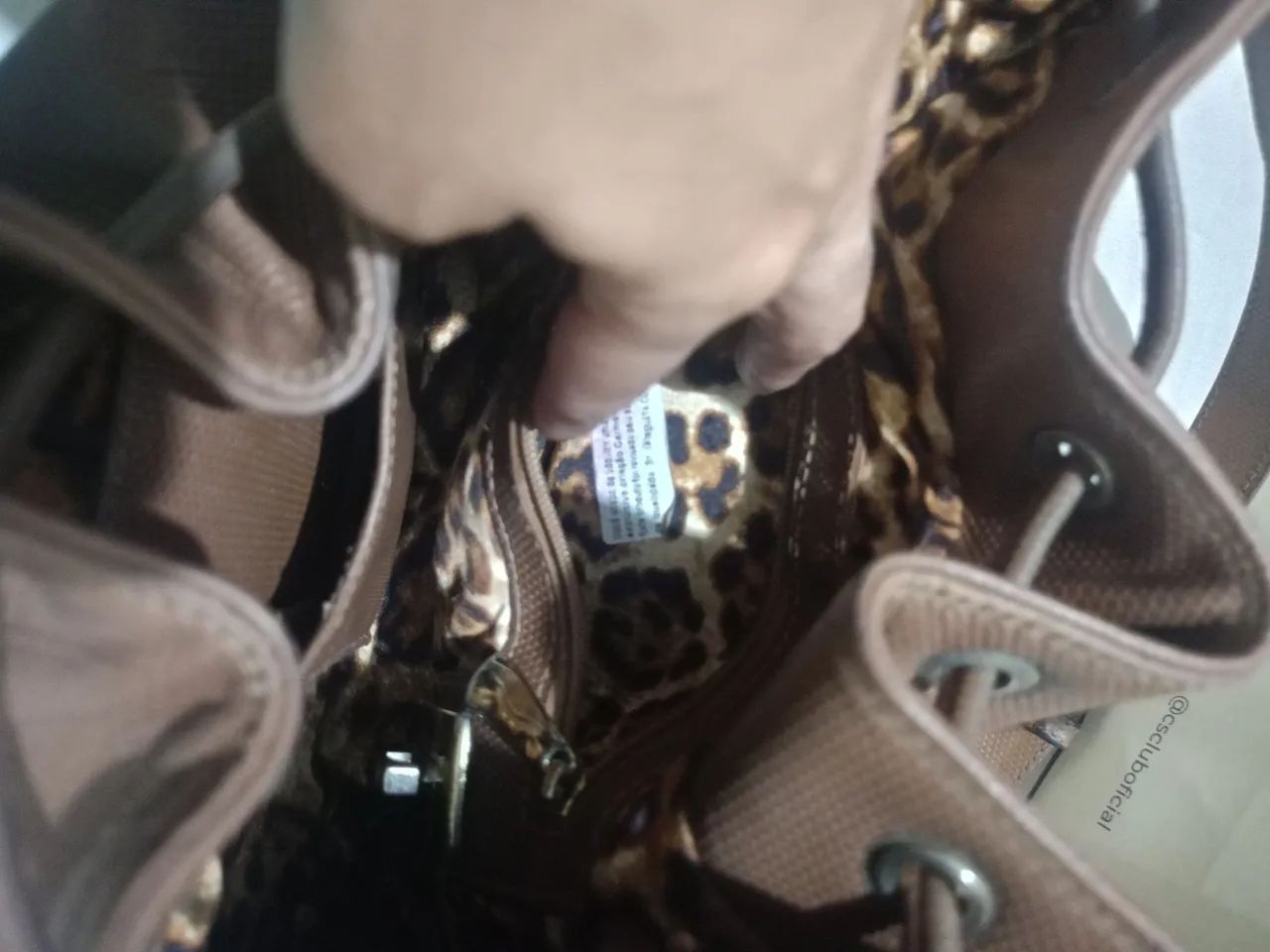 Bolsa tipo saco de couro Carmen Steffens  - Foto 5