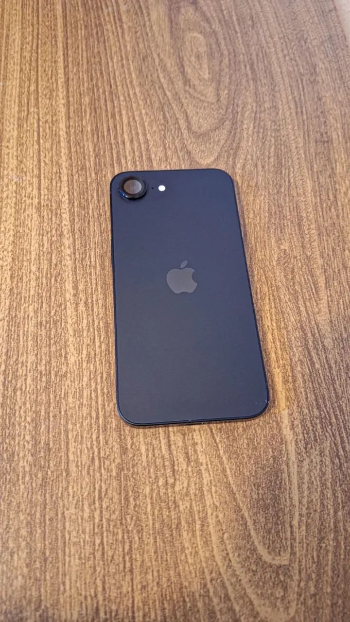 iPhone 16E - Foto 2