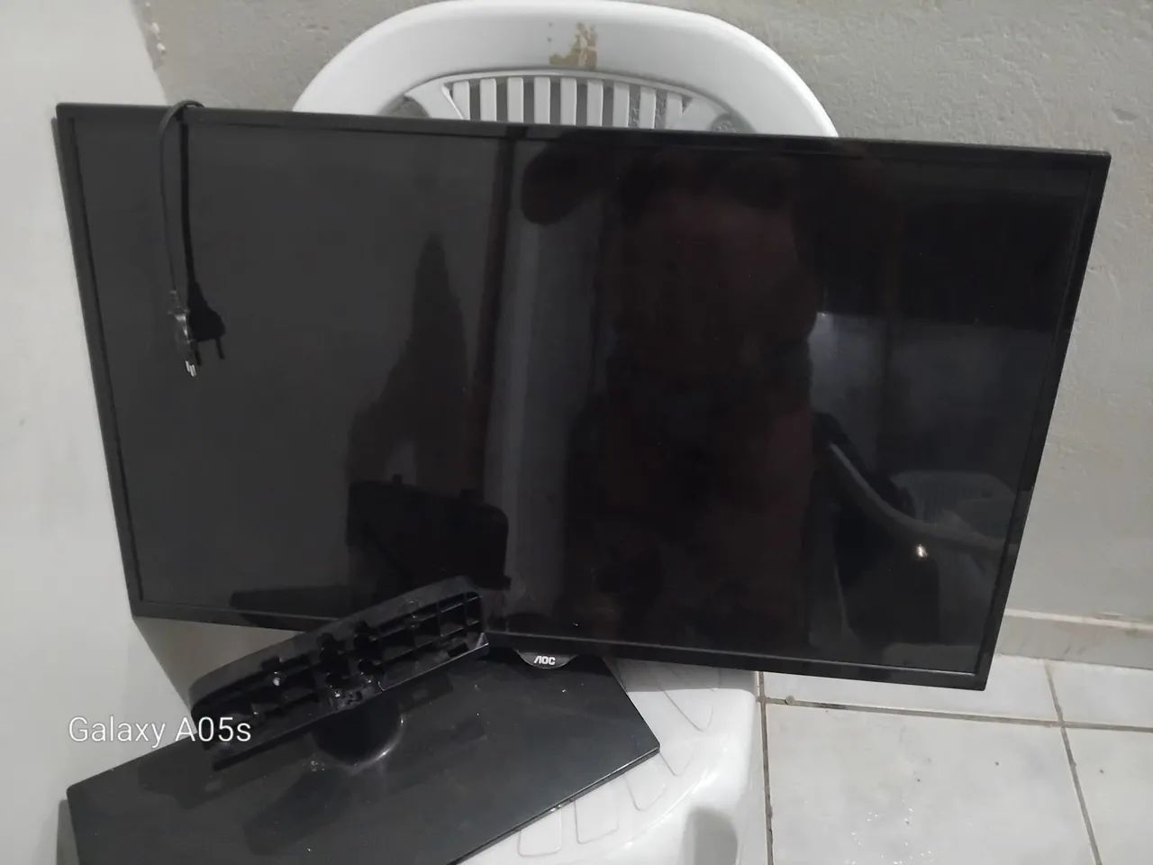 Tv quebrada - Foto 2