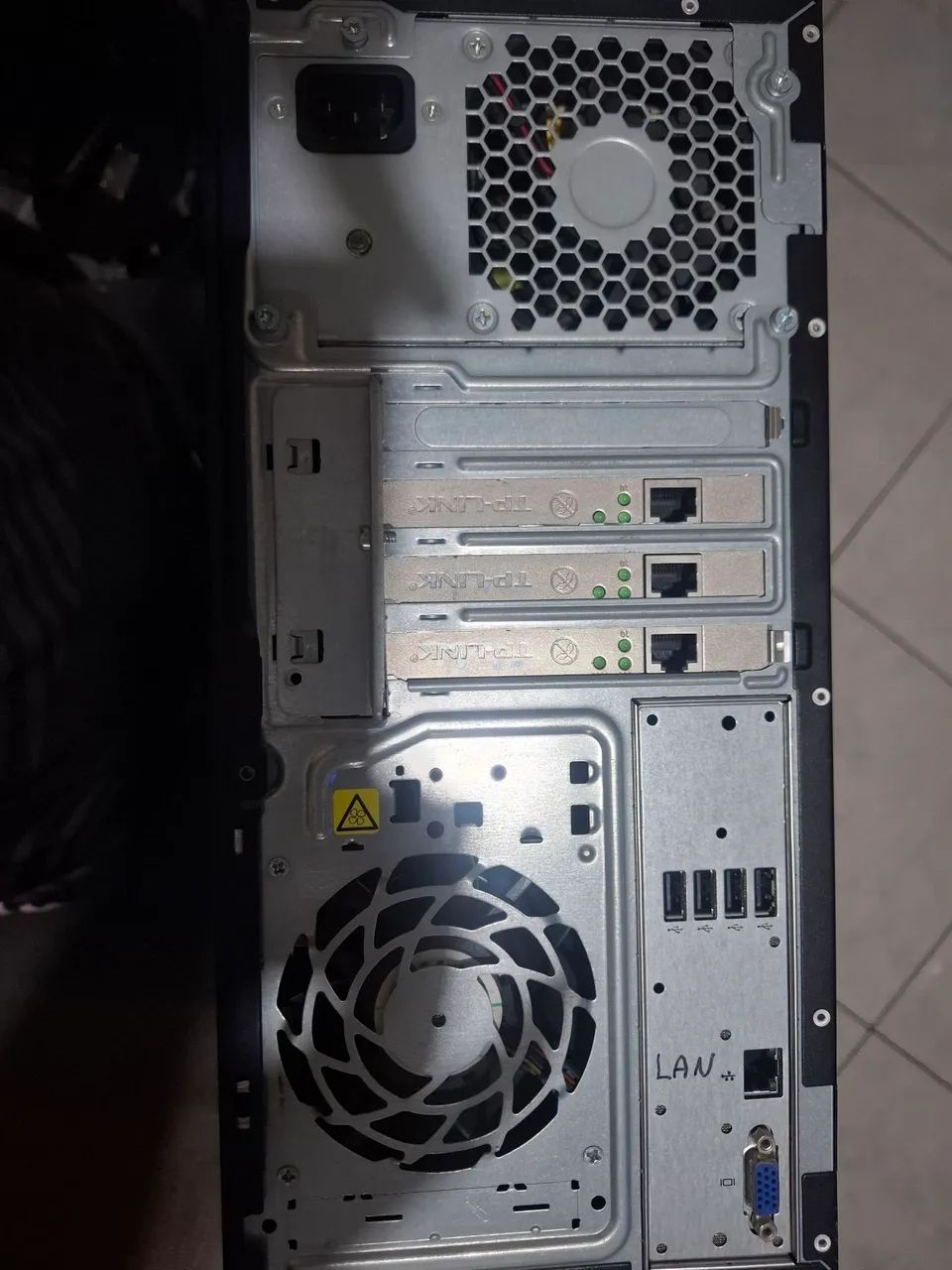 Servidor HP ProLiant ML10  - Foto 3