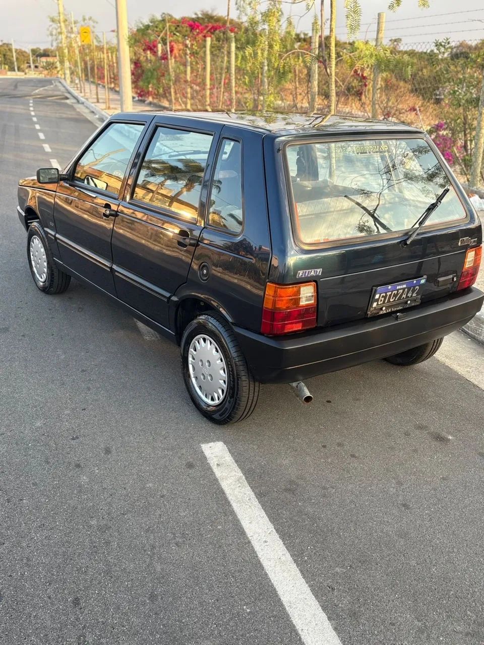 Fiat Uno Mille 1.0 Electronic 4P 1995