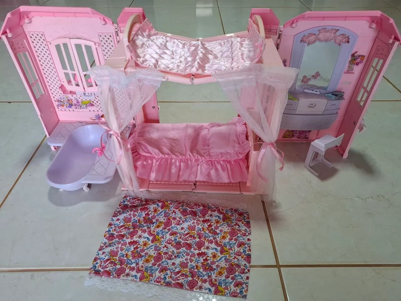 Casa romântica da barbie  - Foto 2