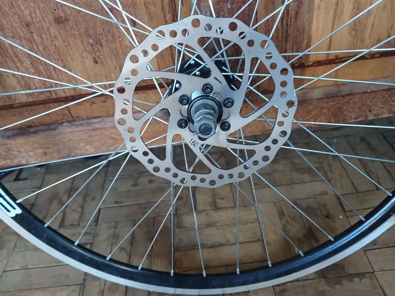 Um par de roda aro 24 preço  barato  - Foto 2