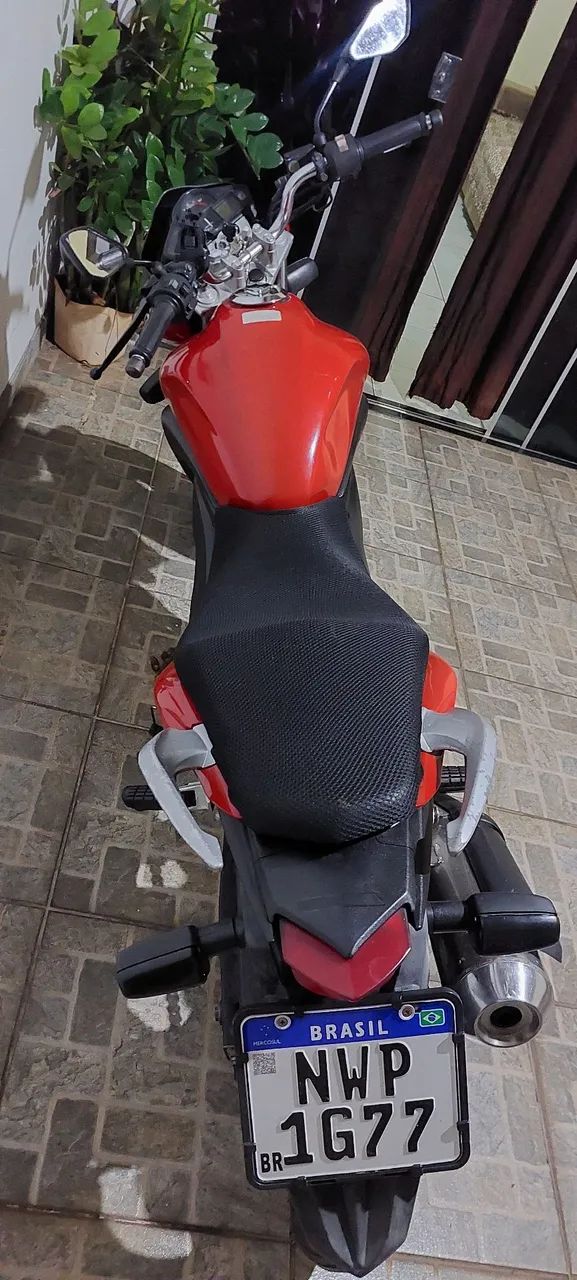 CB 300 R 2014 MUITO BEM CUIDADA  - Foto 2